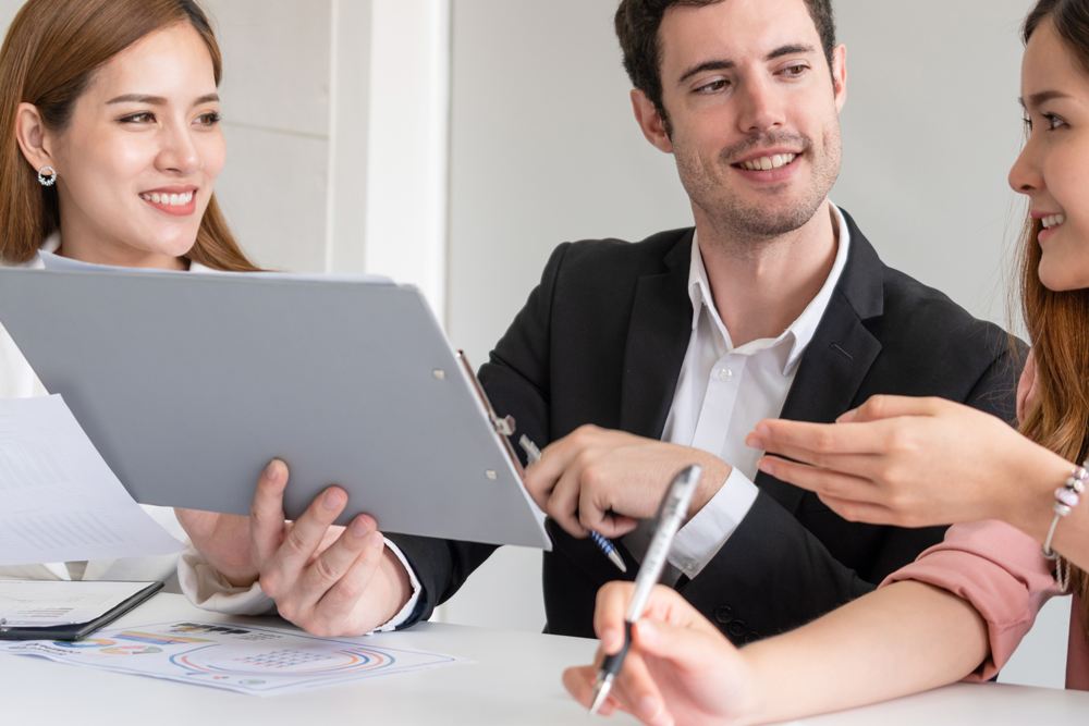 選擇陪同翻譯的時(shí)候，我們需要知道哪些